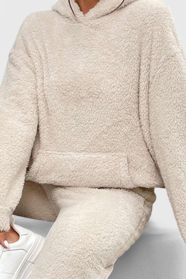Billie Soft & Warm Two-Piece Teddy Set