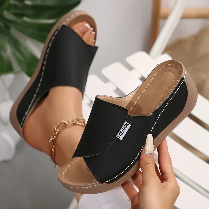 Nora – Breathable Wedge Slides