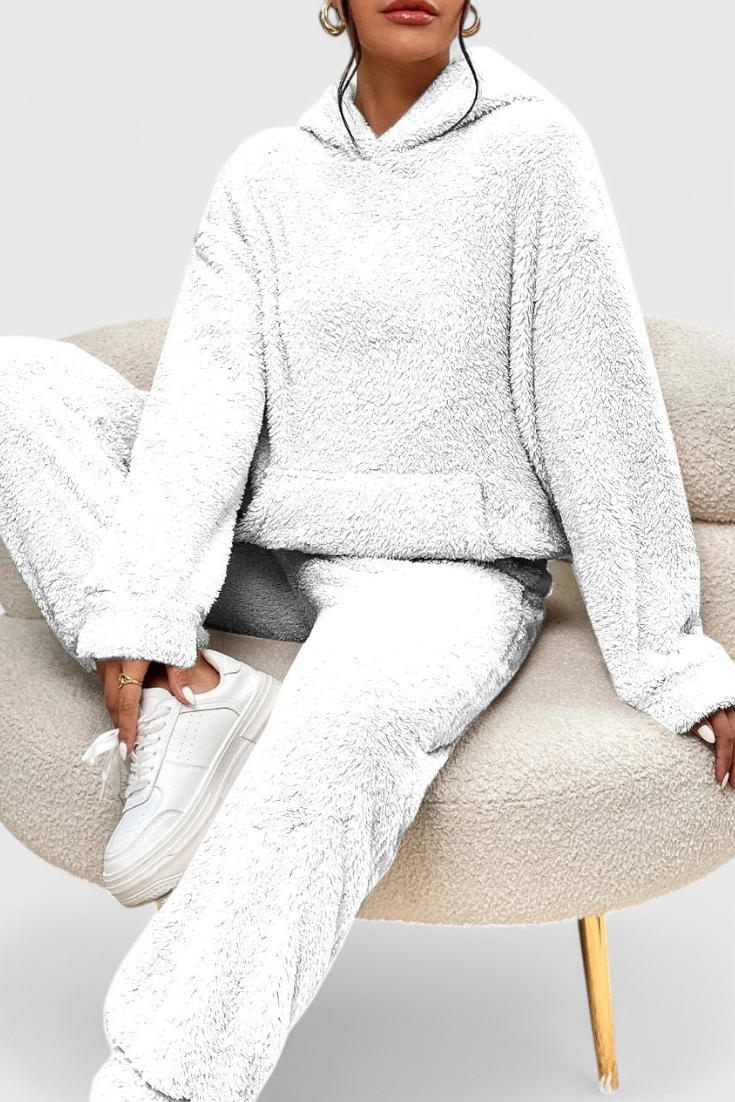 Billie Soft & Warm Two-Piece Teddy Set