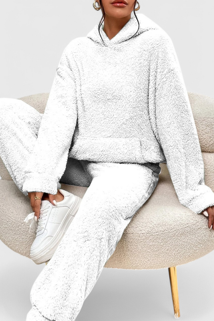Billie Soft & Warm Two-Piece Teddy Set