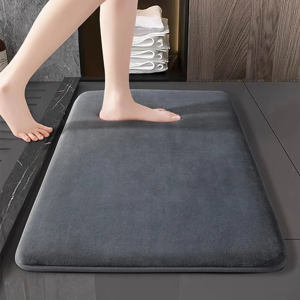 Velora Bath Mat – Absorbent Comfort