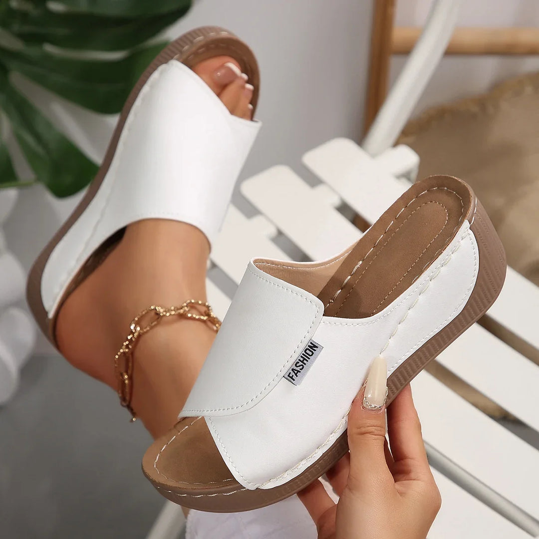 Nora – Breathable Wedge Slides