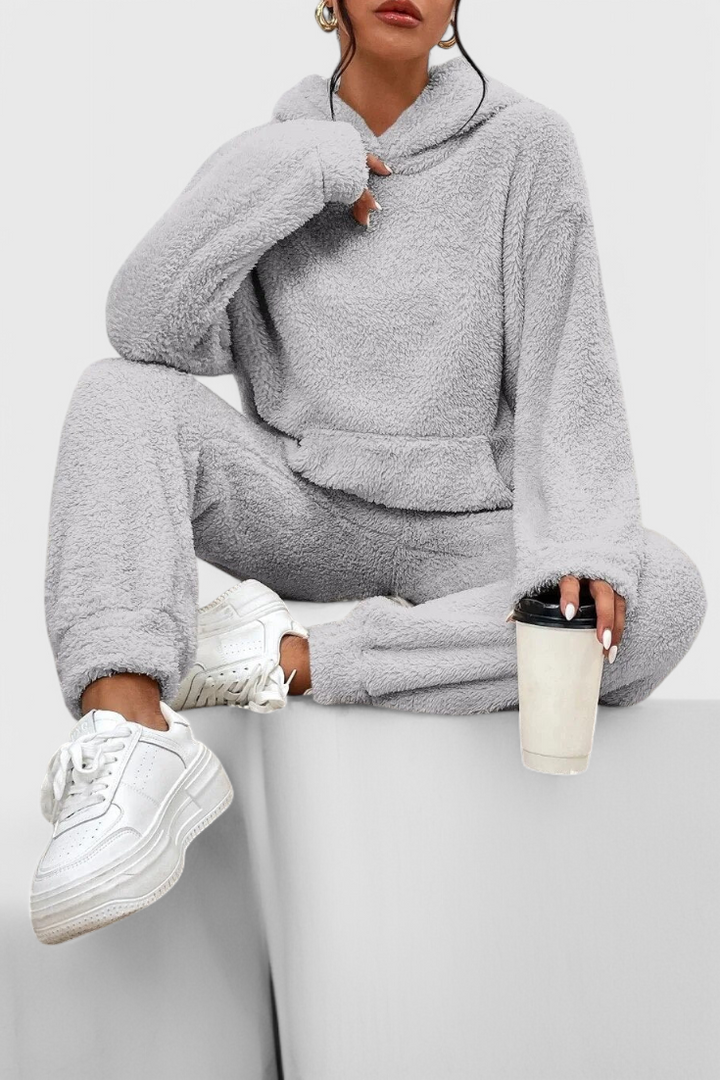 Billie Soft & Warm Two-Piece Teddy Set