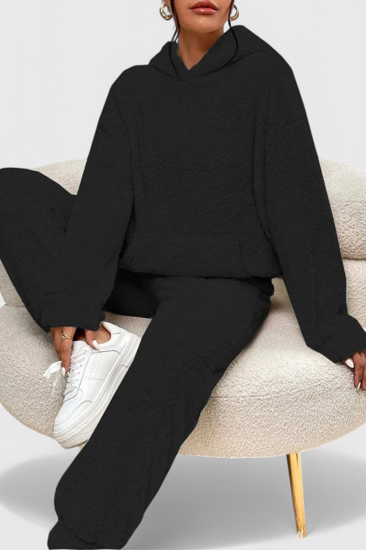 Billie Soft & Warm Two-Piece Teddy Set