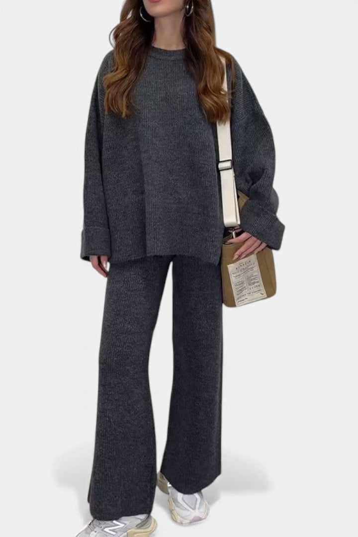 Quirina Round-Neck & Flowy Pants Relaxed Set