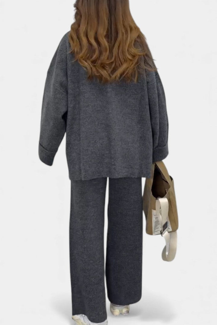 Quirina Round-Neck & Flowy Pants Relaxed Set