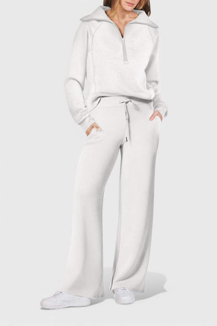 Berken Relaxed Two-Piece Set in Lightweight Fabric