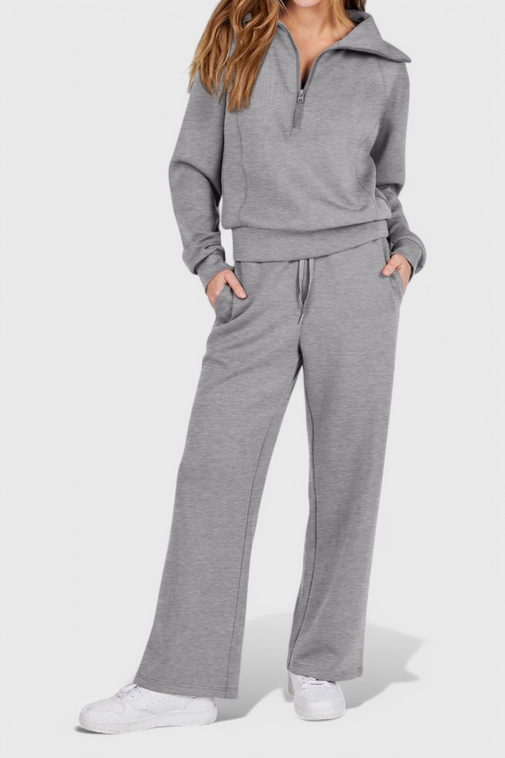 Berken Relaxed Two-Piece Set in Lightweight Fabric
