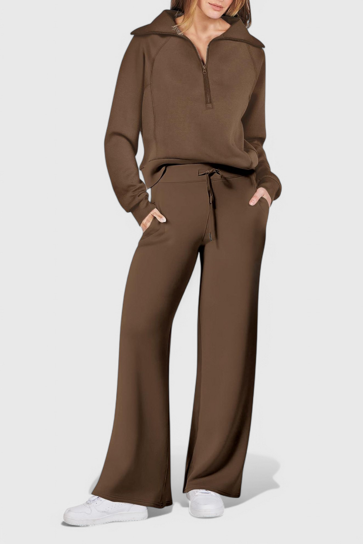 Berken Relaxed Two-Piece Set in Lightweight Fabric