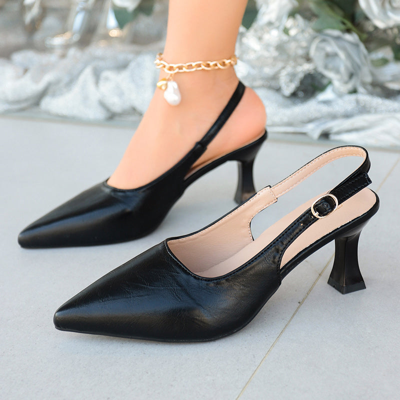 Stylish spool heel pointed toe shoes