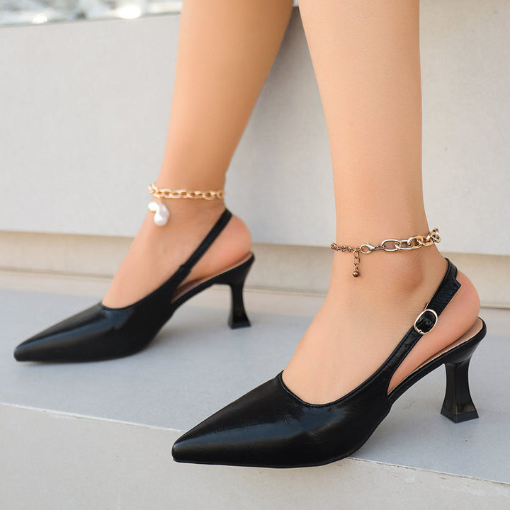 Stylish spool heel pointed toe shoes